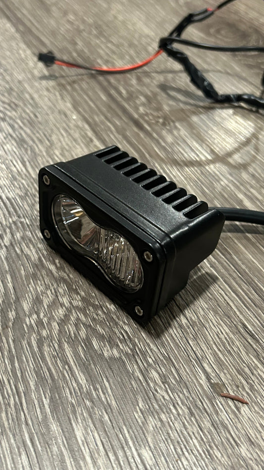 Plug and play light combo for ridstars comes with Baja and plug and play rock light